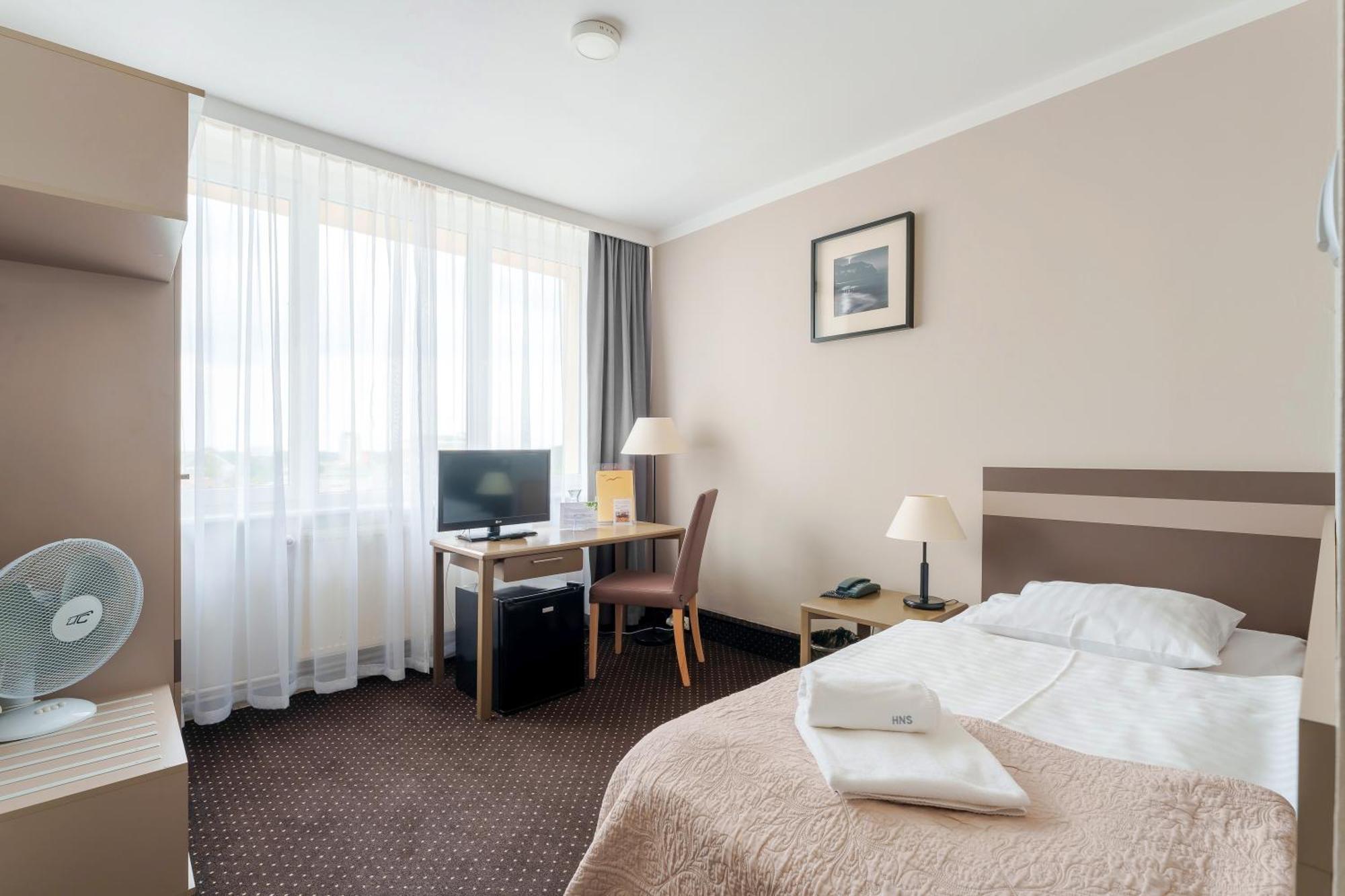 Hotel New Skanpol Kołobrzeg Exterior foto